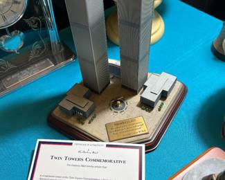 Danbury Mint Twin Towers 911 Commemorative World Trade Center Statue Figurine