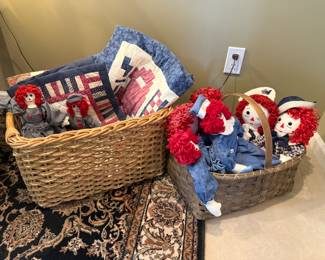 Raggedy Anne Dolls, Baskets