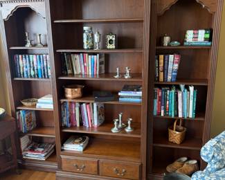 Wood Bookshelf/Display Shelf 