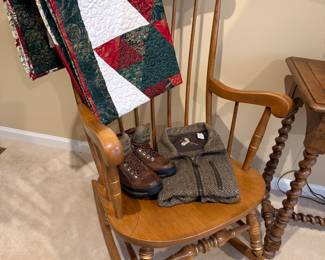 Wooden Rocking Chair, Quilts 