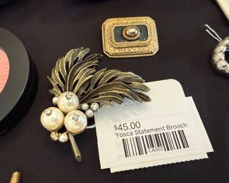 Yosca Statement Brooch 