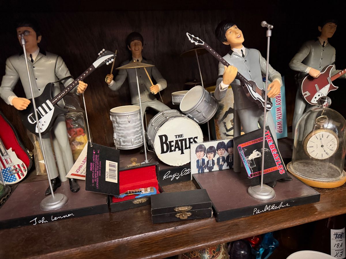 Very Cool 1991 Hamilton Gifts Beatles Figurines
