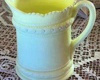 Early 1900s Heisey custard uranium glass picture.

