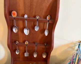 Vintage Spoon wall display with drawer & State Spoon set
