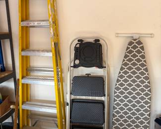 Ladders and step stools