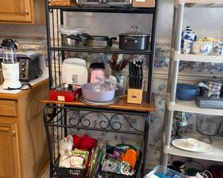 Kitchen tools, linens and more