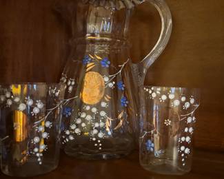 Pitcher set