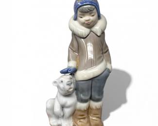 22 LladroEskimoBoywPetFigurinePorcelain