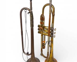 28 VintageDecorativeTrumpetPairBrassSilverToneFinish