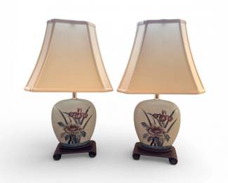 75 PairOfRoyalDesignsIncFloralCeramicTableLampswShades