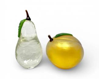 9 SignedOrientFlumeArtGlassFruitPaperweightsPair