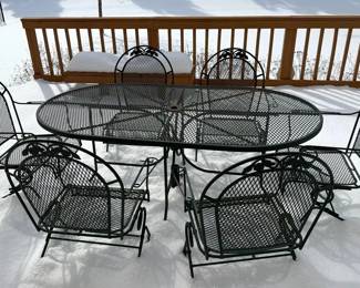 Green Wrought Iron Oval Patio Table 6 Chairs