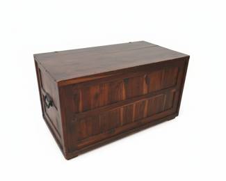 Vintage Lane Cedar Hope Chest