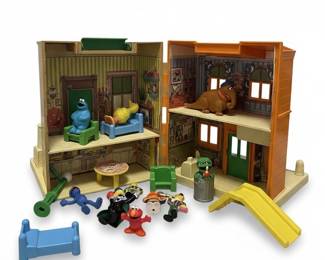 Vintage 1974 Fisher-Price Little People Sesame Street Playhouse #938