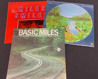 Miles Davis Vinyl Albums Miles Smiles, The Classic Performances  The Tallest Trees 3 LP Lot