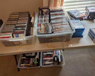 CD CD's, DVD DVD's