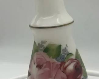 Vintage DeLuxe Inc. U.S.A. handpainted milk glass vase. 