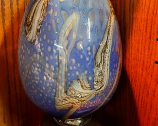 Lot #16: Large Handblown Art Glass Egg