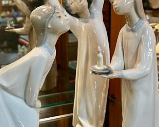 Lot #103: It's a Lladro Bedtime Story (3 pieces)