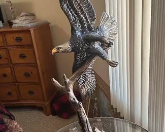 EAGLE SCULPTURE
