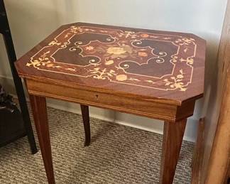 INLAYED TOP SIDE TABLE