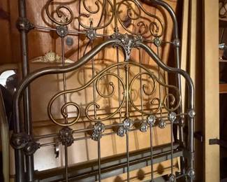 Super Heavy Iron Single Bedframe and Footboard 