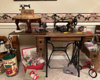 Antique singer, sewing machine