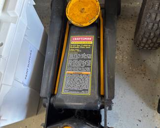 Craftsman 3.5 ton hydraulic floor jack