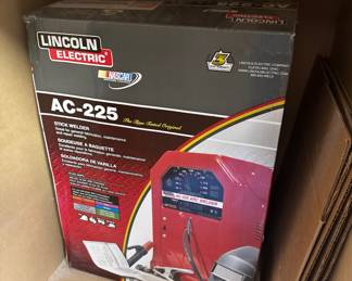 Lincoln Electric AC-225 Stick Welder 