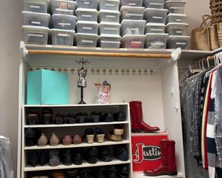 Shoes, boots and accessories 