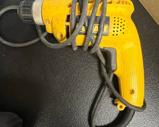 DeWalt D or mm VSR Drill