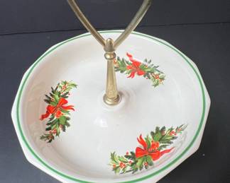 Vintage Pfaltzgraff Christmas Heritage Footed Candy Dish