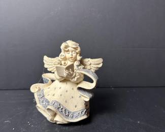 Sarahs Angels Carolina Singing Angel Figurine