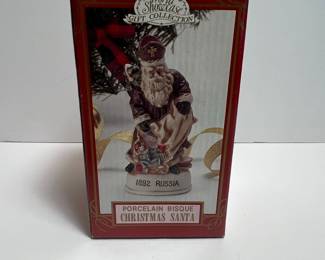 World Showcase Gift Collection Porcelain Bisque Christmas Santa