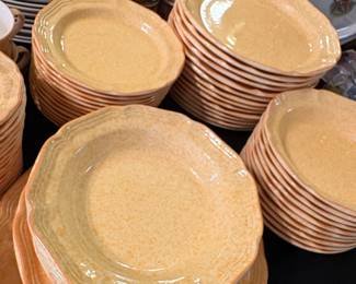 Mikasa Stone Works Yellow CX Dinnerware Set second image