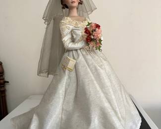 Doll #12 : Ashton-Drake Galleries "Autumn Reflection" Porcelain Bride Doll