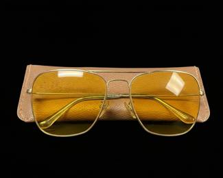 RayBan Caravan Ambermatic Sunglasses with Case