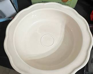 Treasure Craft Made in USA Ceramic Baking Dish