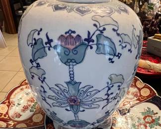 Vintage Blue and White Floral Ginger Jar with Lid