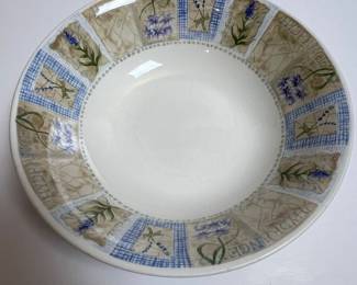 Pier 1 Imports "Angleterre" Hydrangea Pattern Bowl