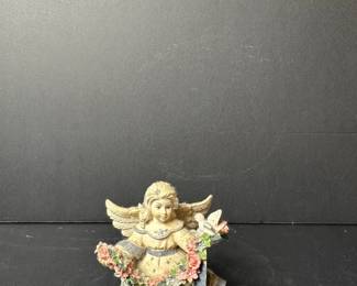 Sarahs Angels Cheryl Figurine Little Bit of Heaven