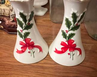Pair of Mount Clemens Pottery Ribbon and Holly Vases