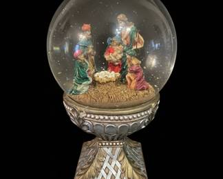 Musical Nativity Scene Water Globe