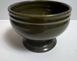 Williams-Sonoma Pedestal Bowl - Olive Green