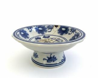 Chinese Blue and White Porcelain Pedestal Dish