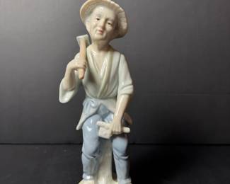 Lladro Porcelain Figurine  Going Fishing
