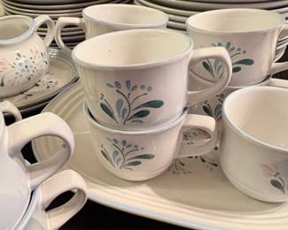 Fascino by Yamaka Stoneware Dinnerware Set second image