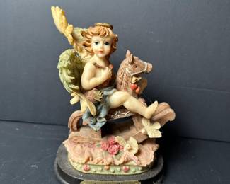 Turtle King Corp de Elina Angel on Rocking Horse Figurine