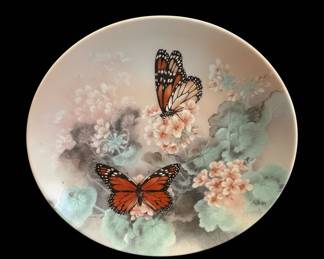 Collector Plate "On Gossamer Wings" by Lena Liu