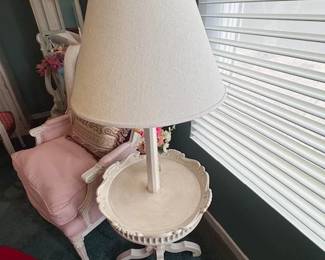 Side table with lamp- vintage